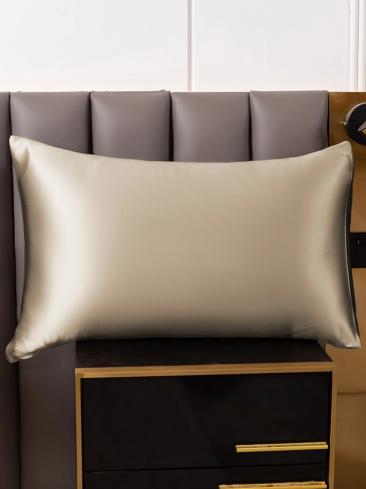22Momme 100% Pure Silk Pillowcase - Envelope Closure - Image 57