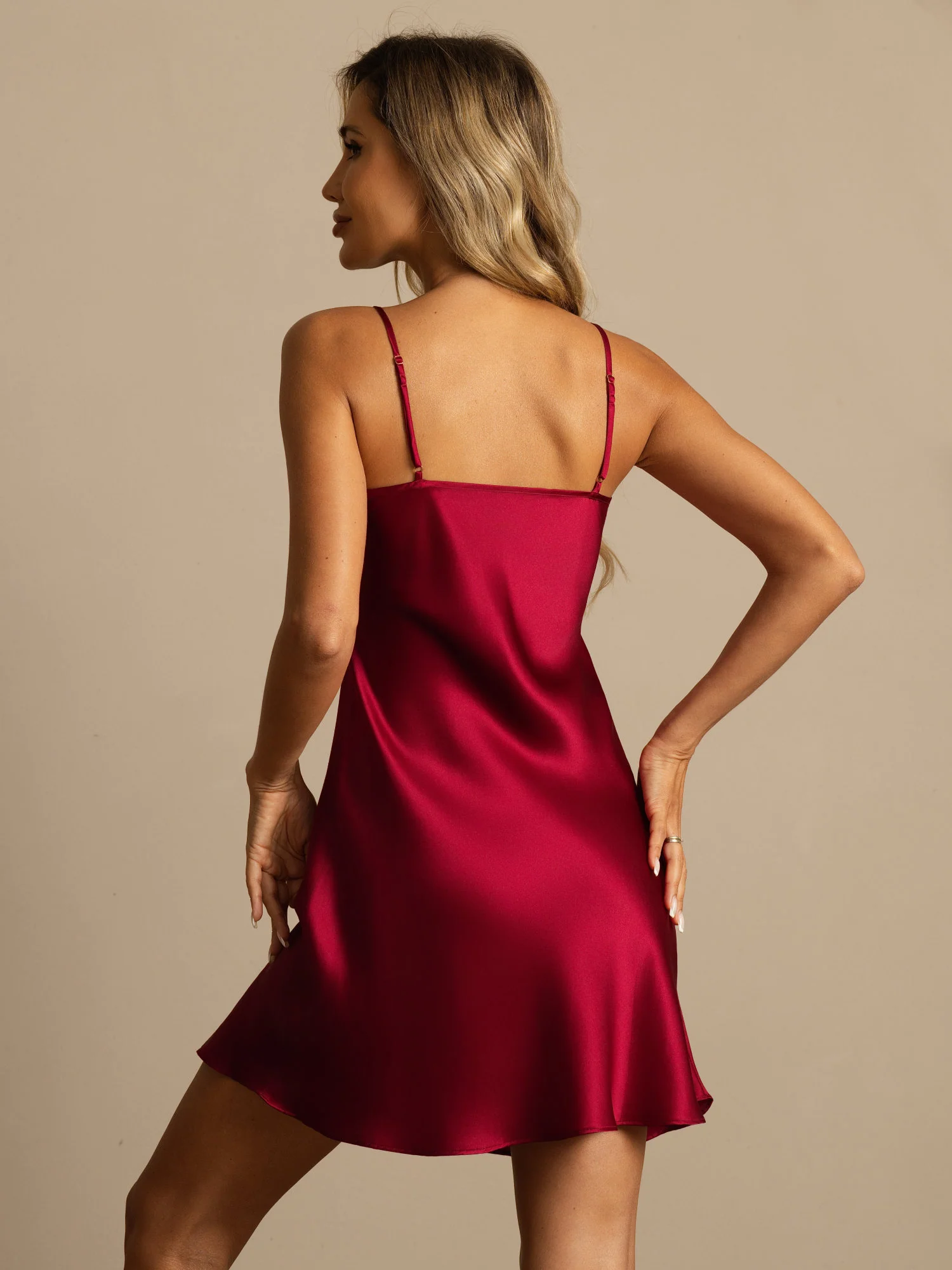 Pure Silk Spaghetti Strap V-neck Short Nightgown - Image 16