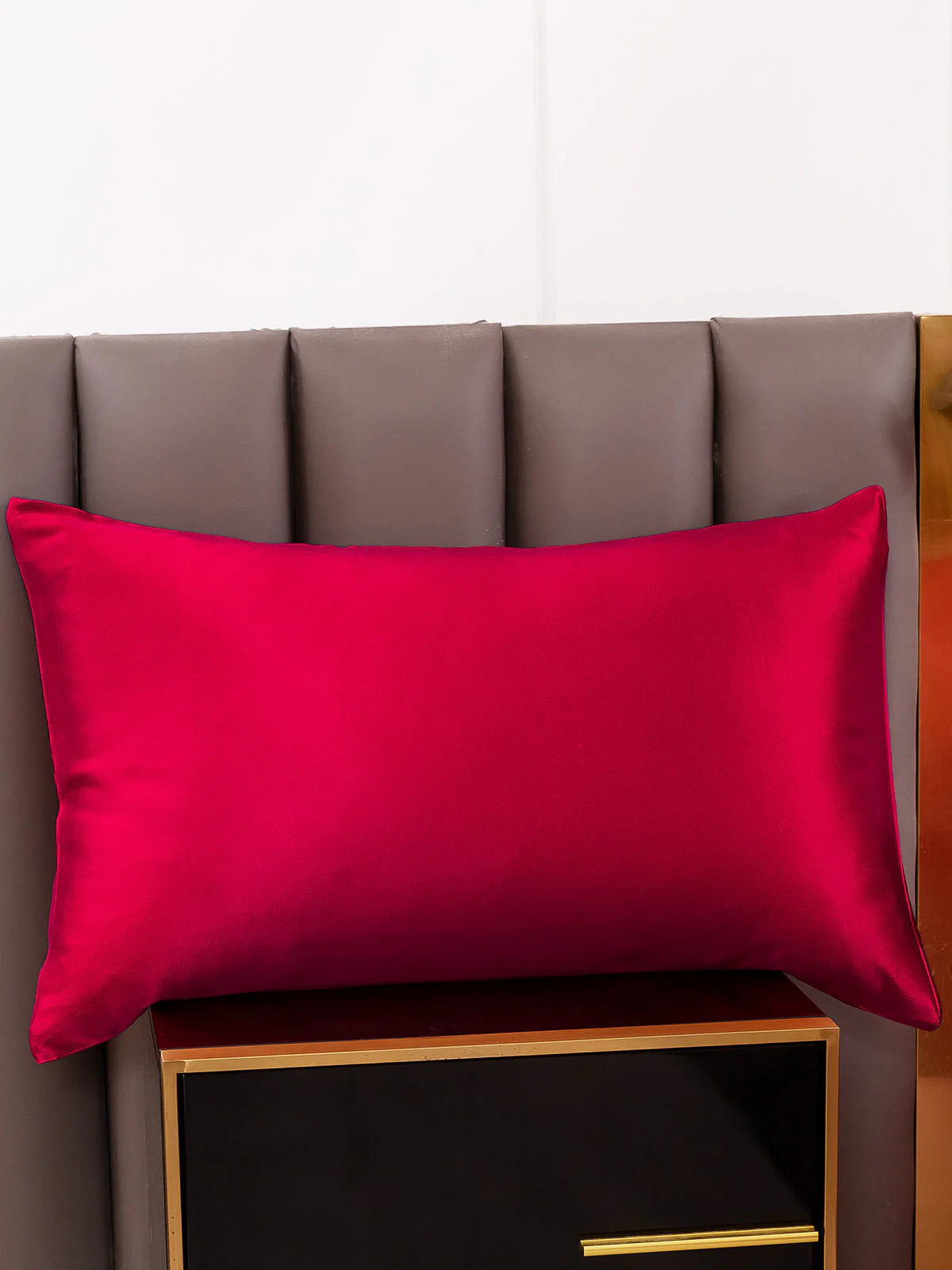 19Momme 100% Mulberry Silk Pillowcase - Envelope Closure - Image 22